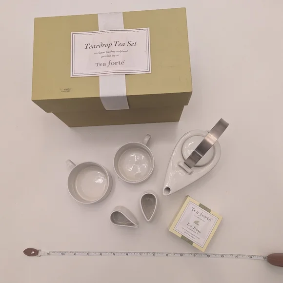 7pc Tea Forte Gift Set - Picture 3 of 4